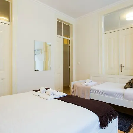 Gloria By Hill Apartment Lisbon